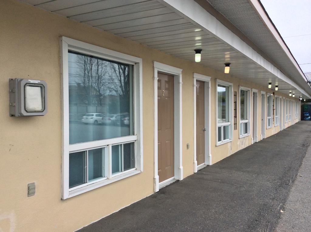 Auberge Du Lac Beauchamp Gatineau Exterior foto